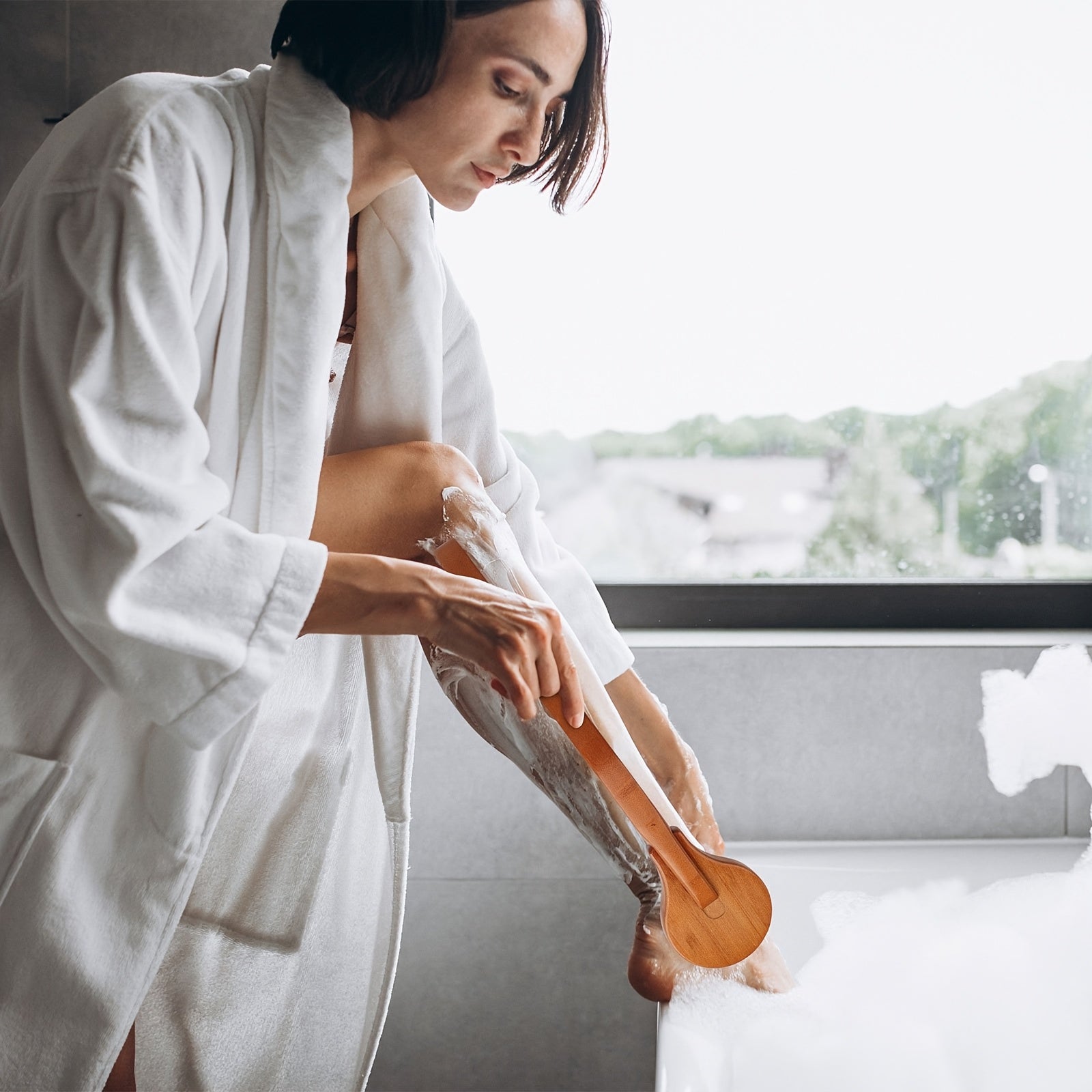 Long Handle Bath Brush with Natural Bamboo Bristles & Slip-Resistant Grip - Exfoliating Body Scrubber for Back, Legs, Hard-to-Reach Areas, Gentle Exfoliation, Ergonomic Design, Wet/Dry Use, Spa & Home Shower Essentials, Daily Exfoliation, Decorative